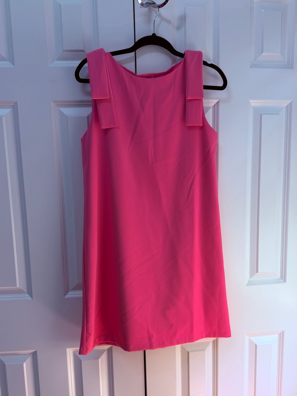 Bubblegum Pink Sleeveless Midi Dress with Decorative Shoulder Ties